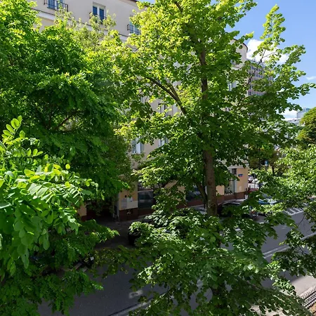 Starlight In By Renters Varšava