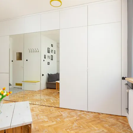 Starlight In By Renters *