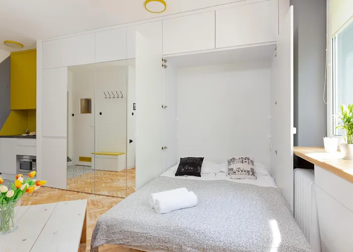 Starlight In By Renters * Warsaw